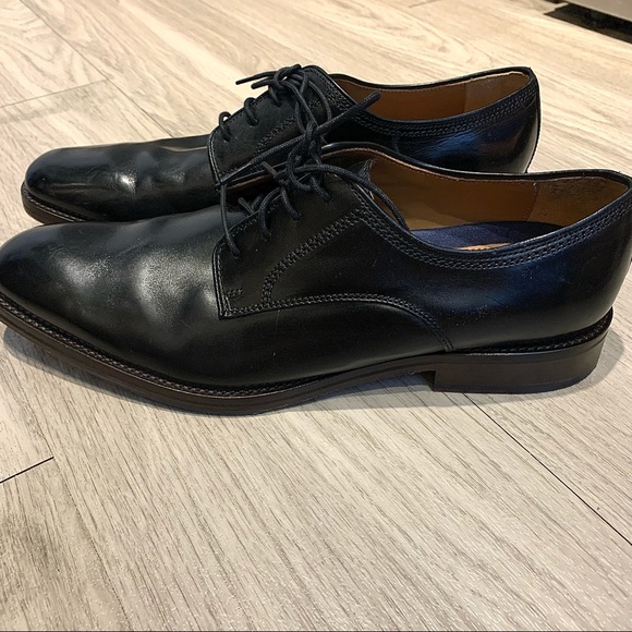 Johnston & Murphy men’s dress shoes